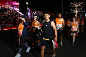BIB: 25289
                            <button type="button" onclick="openModal(23061275)" class="btn btn-primary btn-sm float-right btn-popup" data-toggle="modal" data-target=".modal-high-quality">
                        <i class="fas fa-shopping-cart"></i> Add to Cart
                    </button>
                                            <button type="button" onclick="isThisMe(23061275, true)" class="btn btn-success btn-sm float-right btn-popup btn-isme hidden" data-toggle="tooltip" data-placement="bottom" title="นี่คือรูปของคุณใช่ไหม คลิกที่นี่เพื่อเอาเข้าอัลบั้ม">
                        <i class="fas fa-plus"></i> Add to album
                    </button>
                    <button type="button" onclick="isThisMe(23061275, false)" class="btn btn-warning btn-sm float-right btn-popup btn-isnotme hidden">
                        <i class="fas fa-ban"></i> Remove from album
                    </button>